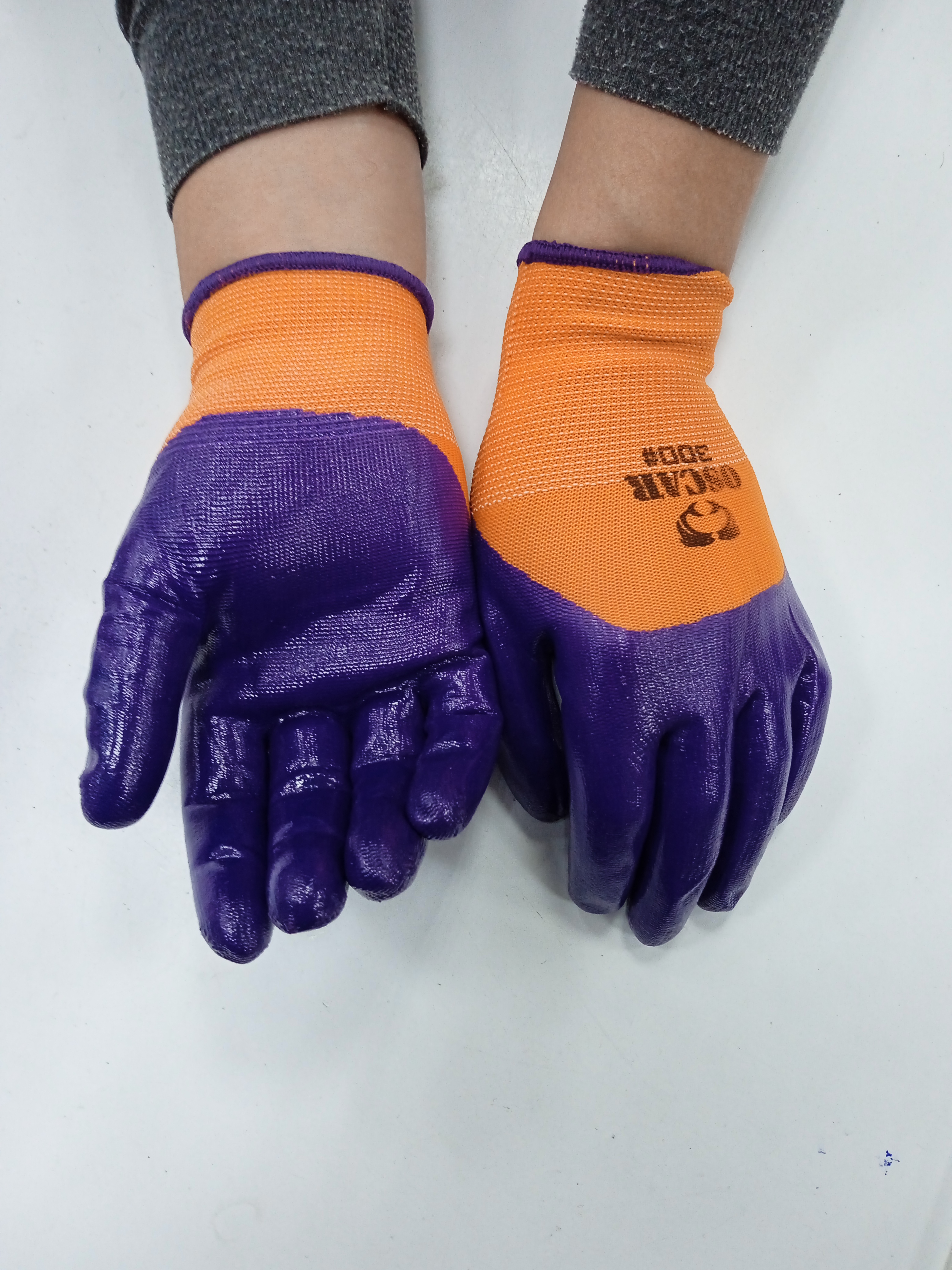 Перчатки Oskar фиолетовые (Изображение 1)