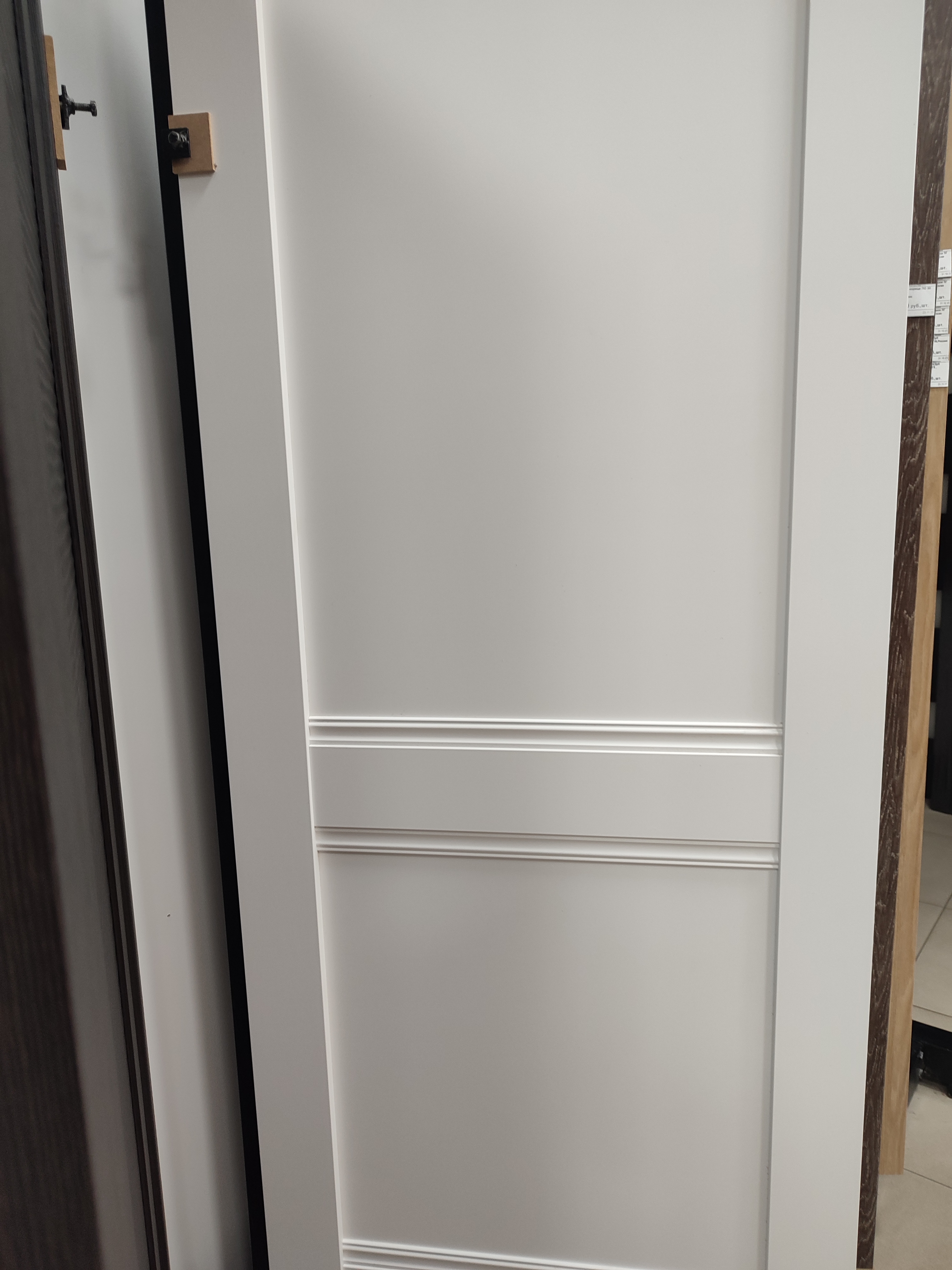 Дверь L11 Сатин белый ДПГ 80 (Изображение 1)