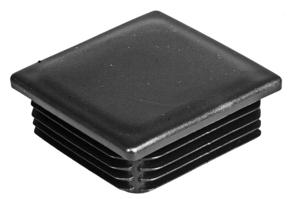 картинка Заглушка пластик черная 100х100мм от магазина Евродом