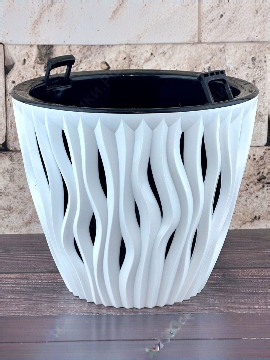 картинка Кашпо Вдохновение (4,5л.) Белый/чёрный от магазина Евродом