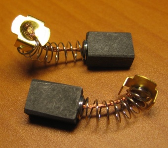 картинка ДИОЛД (ПЛЭ-1-01М /Щетки 5х9х16/ п.32/02) от магазина Евродом