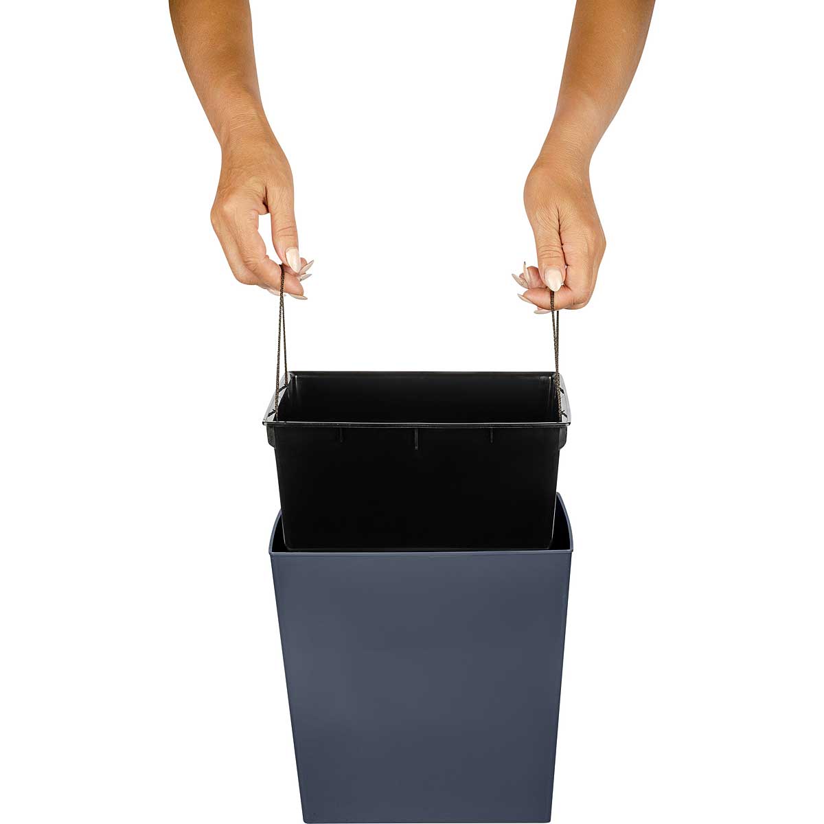 картинка Горшок КУБ 177х177мм 4,2л вулкан серый х6 от магазина Евродом