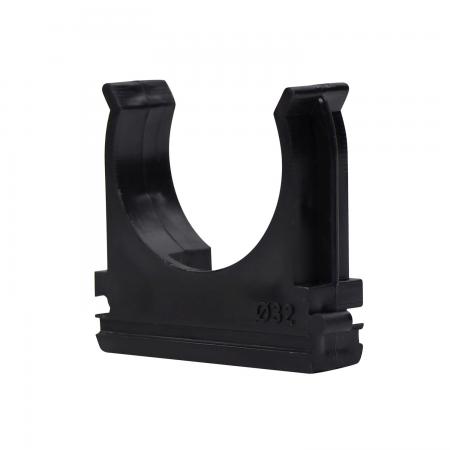 картинка Держатель клипса для трубы ПНД черная 32мм от магазина Евродом