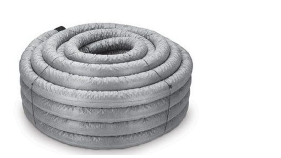 картинка Труба дренажная 110 с геотекстилем однослойная от магазина Евродом