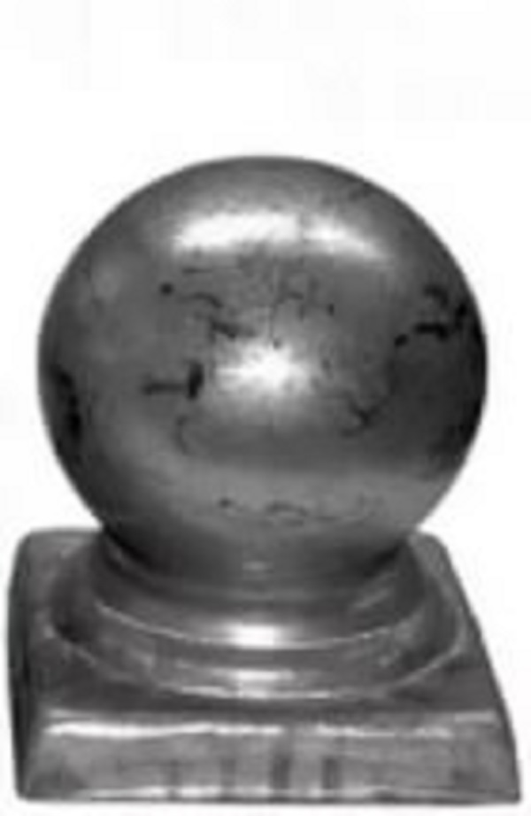 картинка Заглушка с шаром 40х40мм квадрат от магазина Евродом