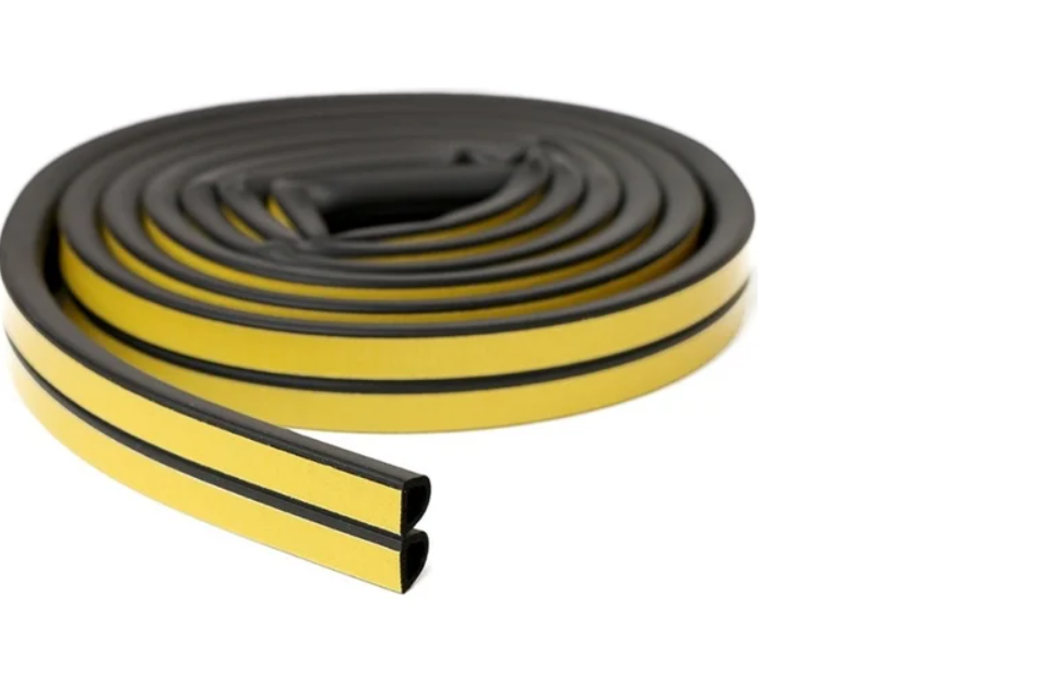 картинка Уплотнитель D-профиль черный 14х12мм одинарная полоска от магазина Евродом