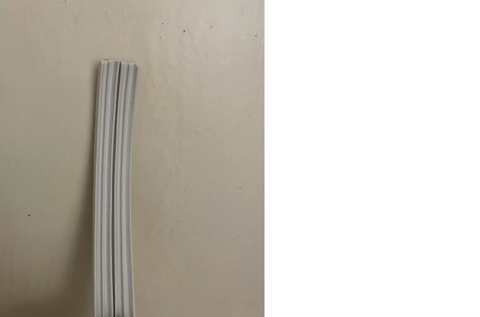 картинка Уплотнитель E-профиль белый одинарная полоска от магазина Евродом