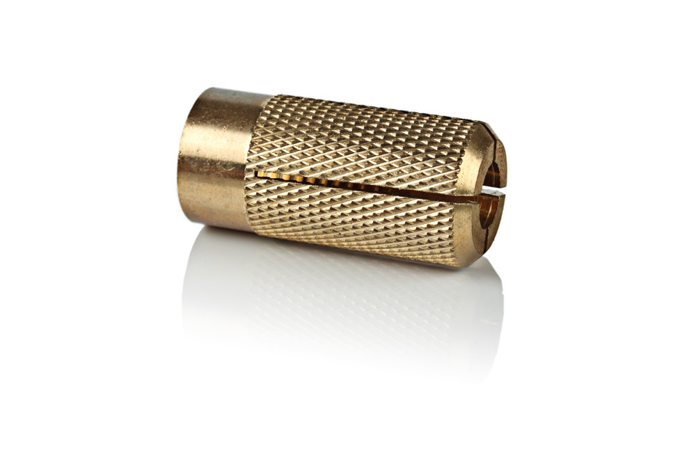 картинка Анкер латунный М 10 от магазина Евродом